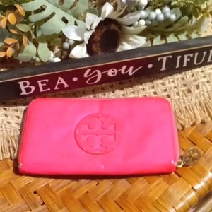 TORY BURCH WALLET*****authentic****